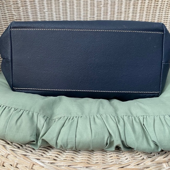 Dooney & Bourke handbag - Picture 3 of 12